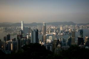 Hong Kong becomes world's costliest city.jpg
