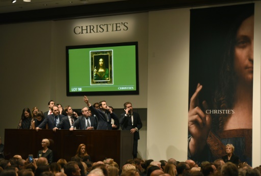 Da Vinci painting of Christ sells for record $450mn