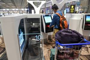 Singapore opens new, high-tech airport terminal.jpg
