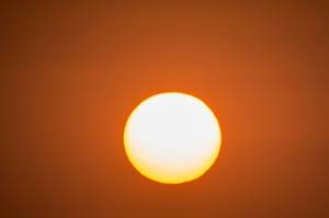Dimming Sun's rays to cool planet will affect storms too.jpg Dimming Sun's rays to cool planet will affect storms too.jpg