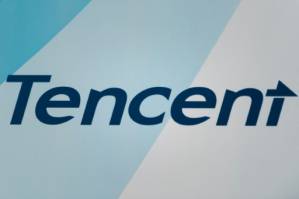 China's Tencent overtakes Facebook in market value.jpg