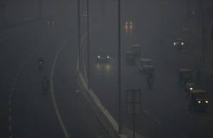 Delhi suffers toxic smog hangover after Diwali firework frenzy.jpg