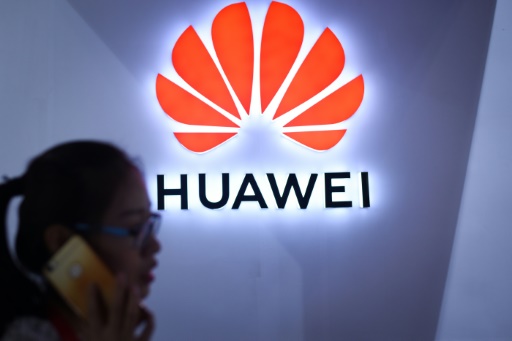 Top Huawei executive detained in Canada, angering China