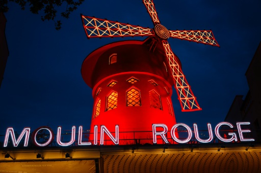 Backstage artisans keep Moulin Rouge kicking
