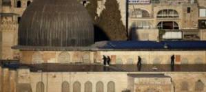 Clashes at Jerusalem holy site as Jewish holiday starts Clashes at Jerusalem holy site as Jewish holiday starts