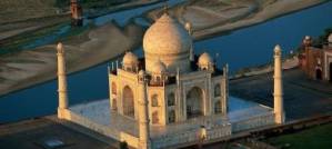 The Many Illusions of the Taj Mahal The Many Illusions of the Taj Mahal