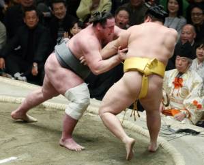 Japan female mayor battles men-only sumo rule.jpg