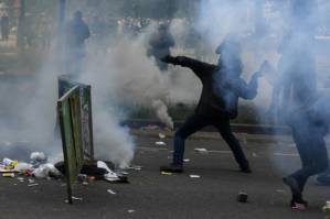 Clashes mar May Day protests in Paris.jpg