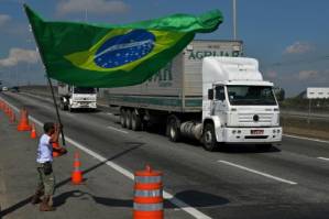 Brazil truckers' mega-strike sees slight easing.jpg