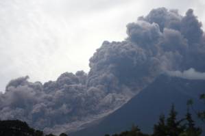 Guatemala volcano eruption kills 25.jpg