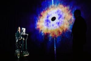 Hawking's voice to be beamed into space during memorial.jpg