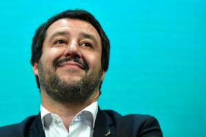 Italy's Salvini sparks outcry over Roma census plans.jpg