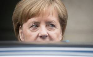 Future of Merkel coalition in doubt as interior minister offers to resign.jpg