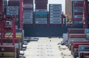 Eurozone growth slows as trade tensions persist.jpg