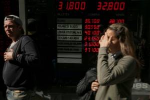 Argentina's interest rate hiked to 60% to counter currency woes.jpg