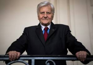 Global finance 'as vulnerable' as in 2008.jpg