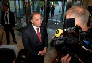 Sweden PM invites opposition to talks as far-right make election gains.jpg