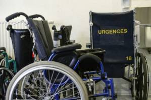 Implant helps paralysed man walk again.jpg