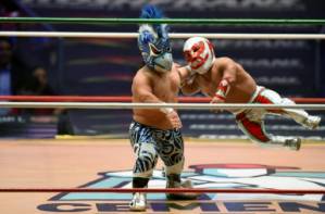 Mexico's dwarf wrestlers overcome mockery to become stars.jpg