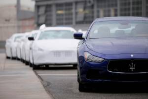 Anger as poverty-hit PNG buys 40 Maseratis for APEC.jpg