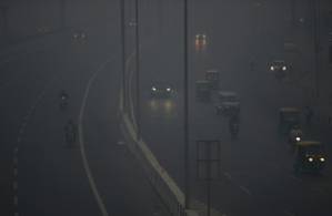 Delhi suffers toxic smog hangover after Diwali firework frenzy.jpg