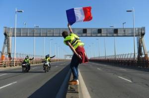 French fuel depots targeted as 'yellow vest' protests persist.jpg French fuel depots targeted as 'yellow vest' protests persist.jpg
