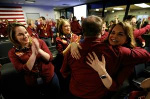 Cheers as Mars InSight spacecraft lands on Red Planet.jpg