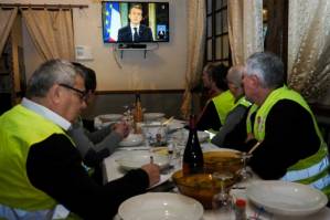 Macron unveils new measures in bid to end 'yellow vest' revolt.jpg