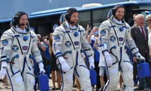 Astronauts land from ISS stint marred by air leak, rocket failure.jpg Astronauts land from ISS stint marred by air leak, rocket failure.jpg