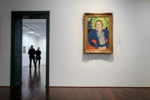 The art of shedding light on gifts with possible Nazi ties.jpg