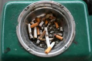 Hawaii considers raising legal smoking age -- to 100.jpg