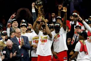 Raptors dethrone Warriors to capture first NBA crown.jpg