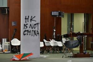 China and Britain wage war of words over Hong Kong.jpg
