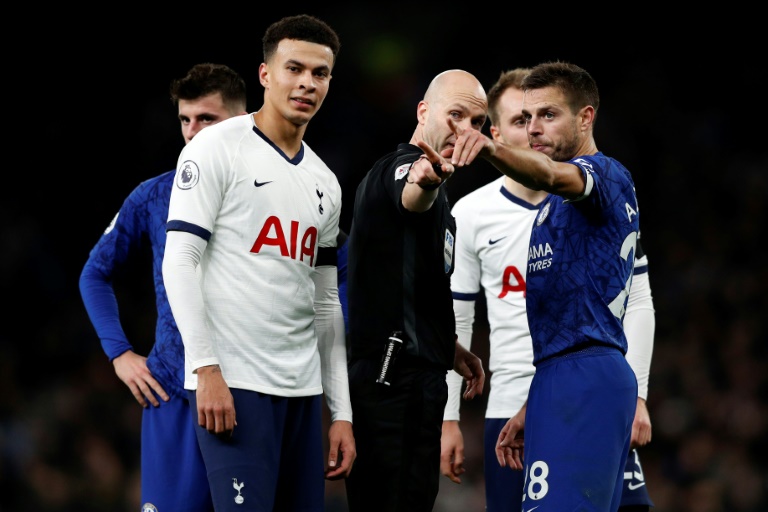 Football racism inquiry call after Spurs-Chelsea clash halted