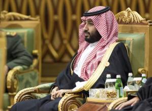 Saudi detains three royal princes over.jpg