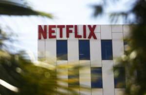 Netflix commits $100 mn to help actors.jpg