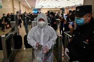 Joy, relief as exodus from Wuhan begins.jpg Joy, relief as exodus from Wuhan begins.jpg