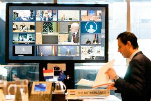 EU nations battle to bridge bitter split over.jpg