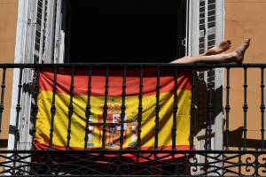 Spain eases lockdown as hopes of pandemic peak rise.jpg