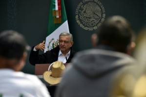 Mexico orders arrest of soldiers over case of 43 missing students.jpg
