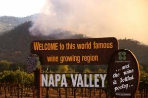 Wildfires rip through California wine country, tens of thousands flee.jpg