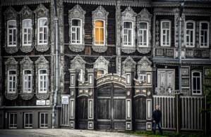 Siberia's treasured wooden houses face uncertain future.jpg