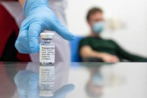 risks jeopardising virus vaccines.jpg