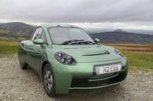 UK's sole hydrogen car maker bets on green revolution.jpg
