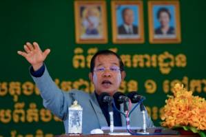 Cambodia's Hun Sen hails extraction of country's.jpg