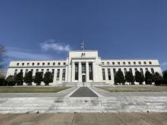 Fed set to hold the line as US economy recovers.jpg