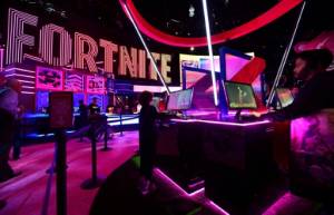 Fortnite maker girds for epic court clash with Apple.jpg