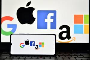 US lawmakers in marathon debate on Big Tech regulation bills.jpg