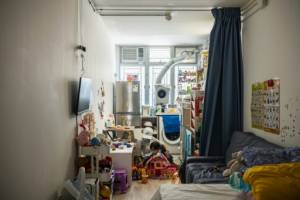 Pandemic and politics leaves Hong Kong's poor languishing.jpg Pandemic and politics leaves Hong Kong's poor languishing.jpg