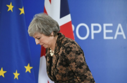 Brexit Theresa May toutes griffes dehors contre un second réferendum.jpg